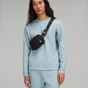 Lululemon Everywhere Belt Bag 1L Black NWT